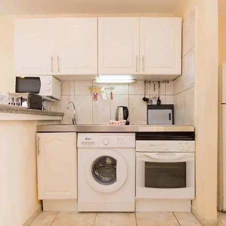 Santa Maria 88 - Two Bed * Costa Adeje (Tenerife)