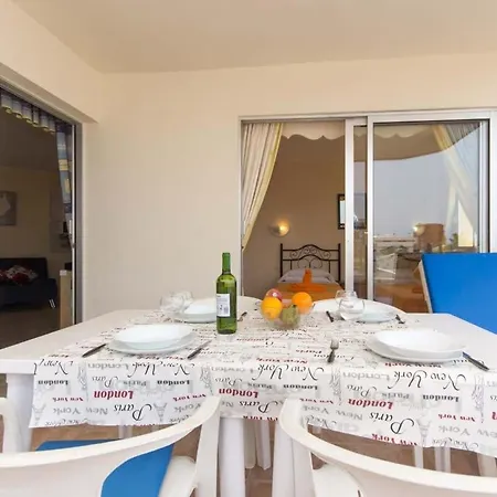 Santa Maria 88 - Two Bed Apartman